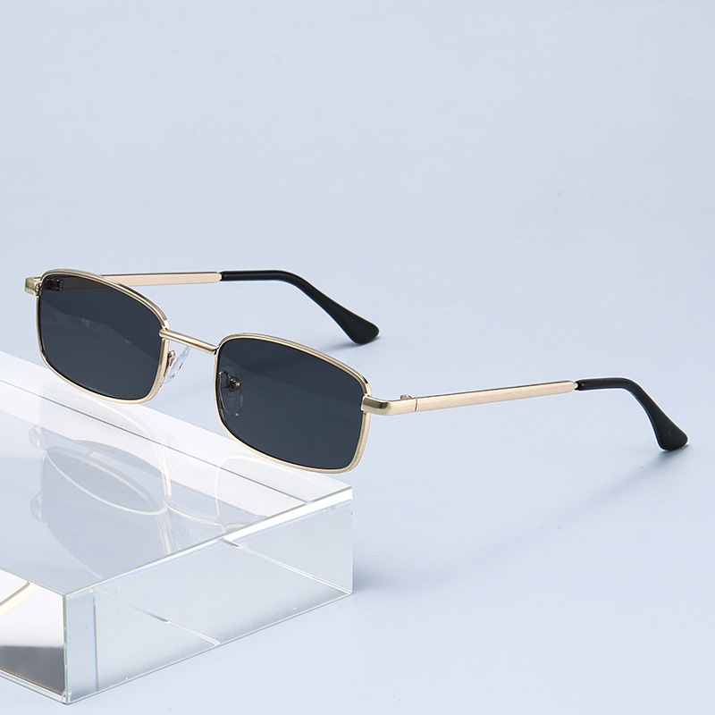 Fashion Punk Sunglasses Women  - Vintage Fashion Streetwear 评论和价格