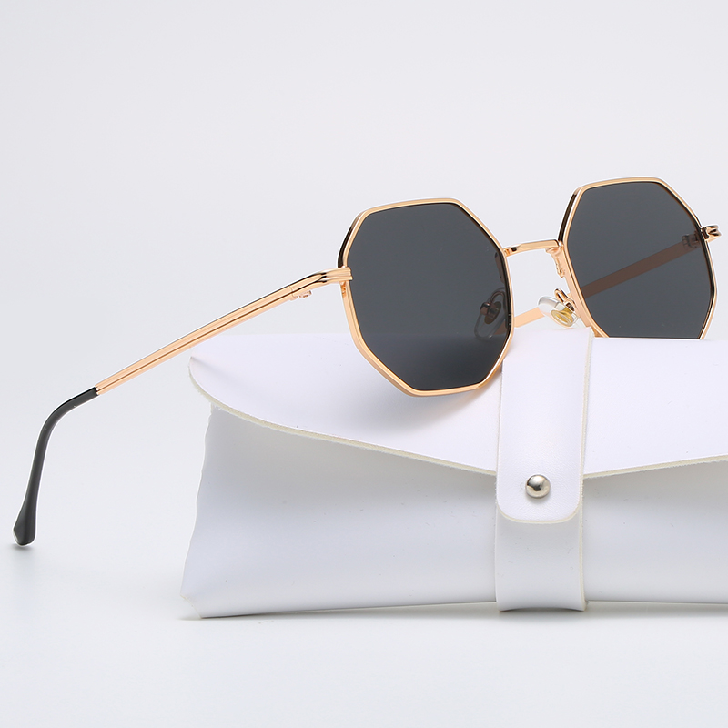 Square Polygon Metal Sunglasse - Vintage Fashion De 评论和价格